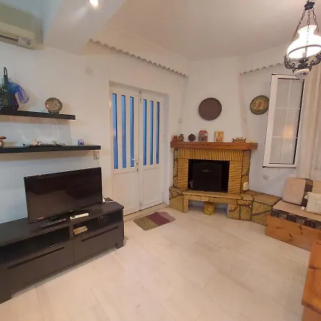 Ninemia Apartment *